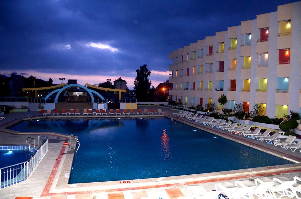 Orient Resort Hotel Fethiye Extérieur photo