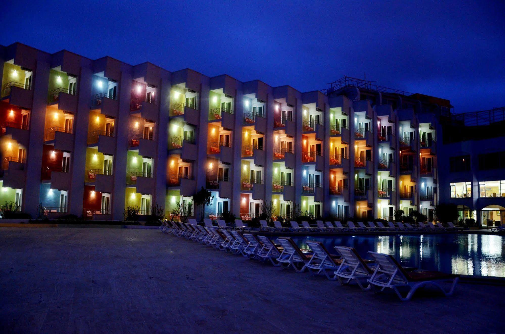 Orient Resort Hotel Fethiye Extérieur photo